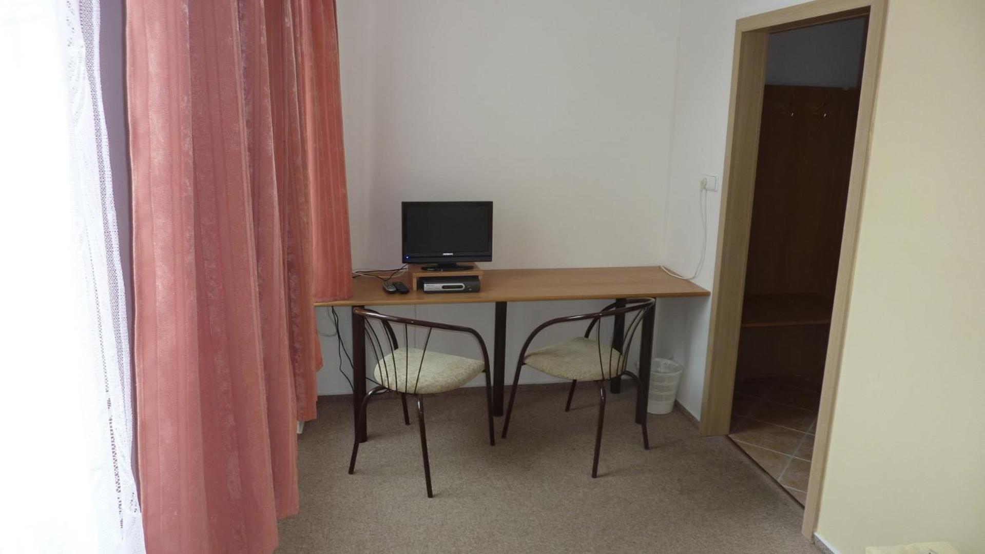 Hotel Tht Polička Extérieur photo