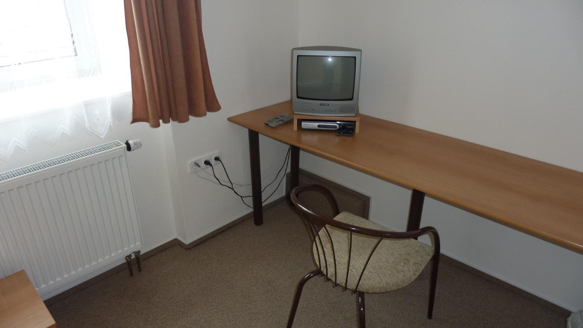Hotel Tht Polička Extérieur photo