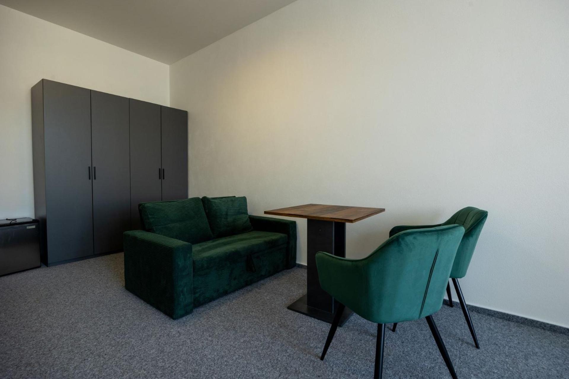 Hotel Tht Polička Extérieur photo