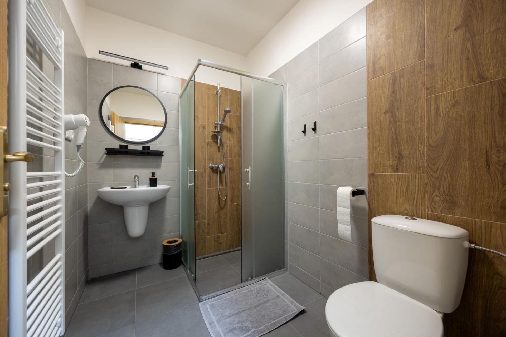 Hotel Tht Polička Extérieur photo