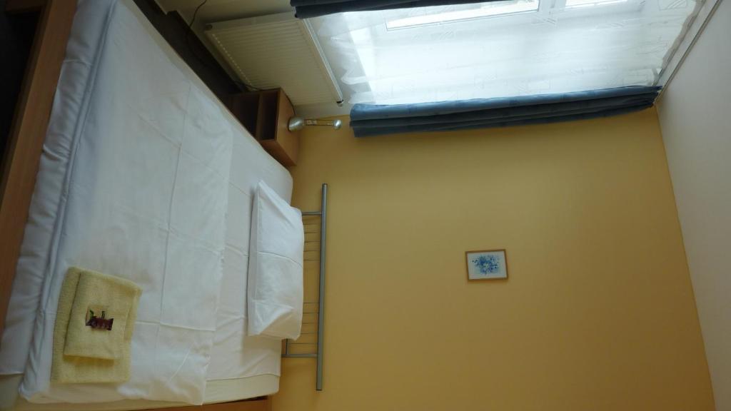 Hotel Tht Polička Chambre photo